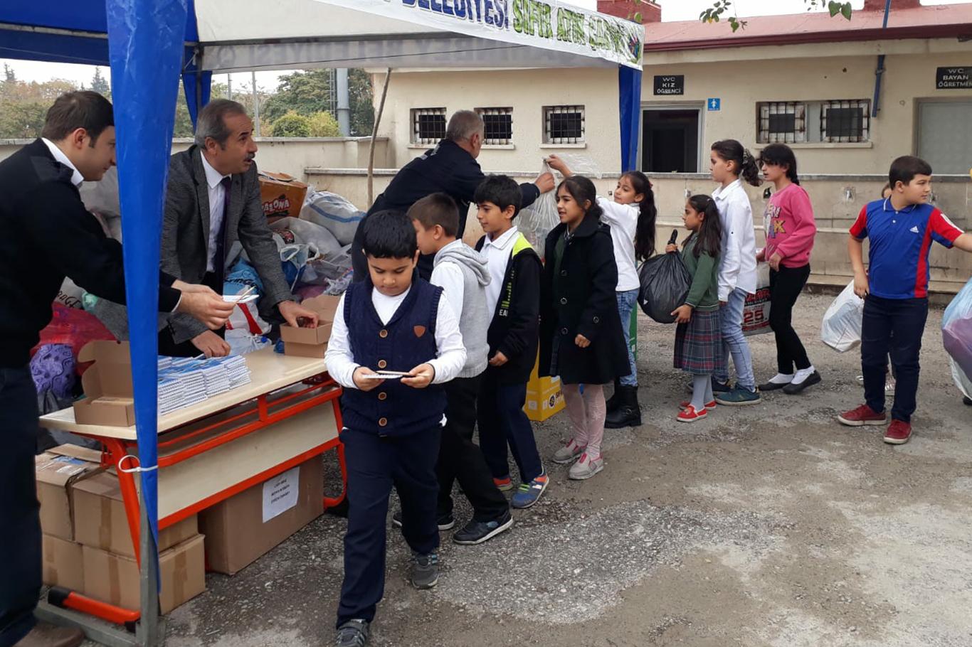 Gaziantep'te okullarda sıfır atık çadırı kuruldu